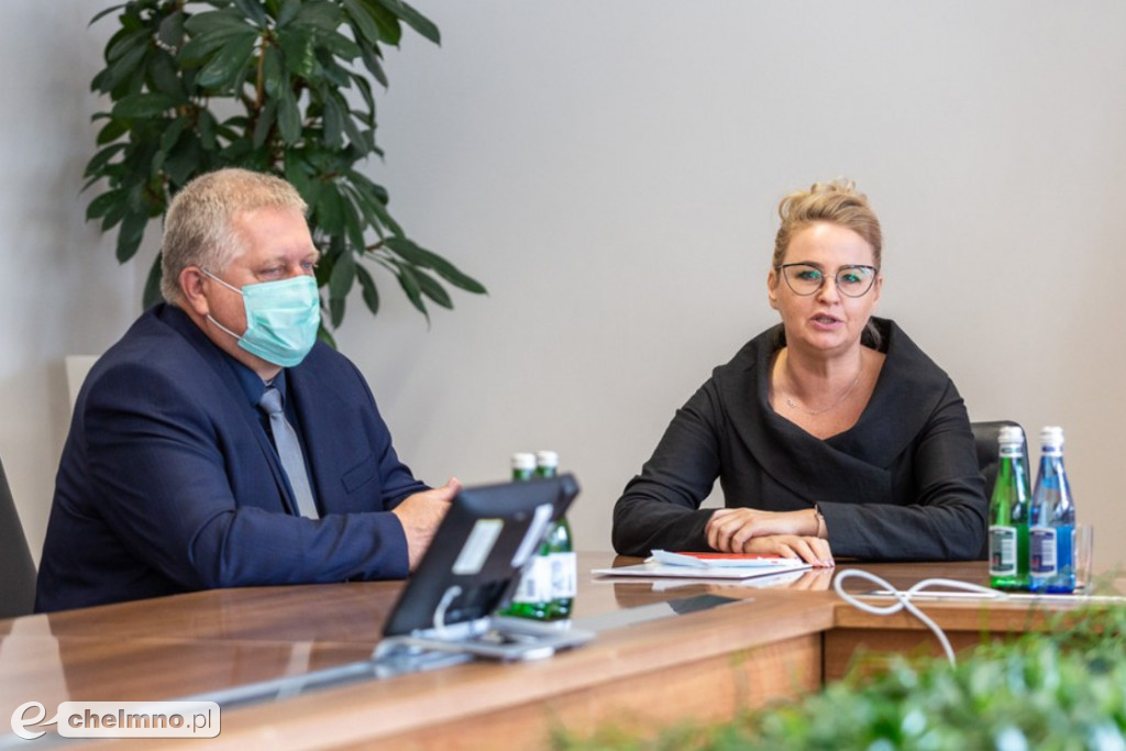 Umowy RPO: fajans we Włocławku, arteria w Grudziądzu