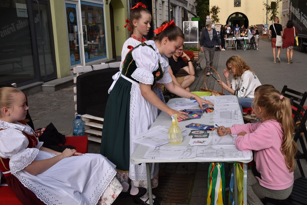 Impreza BYE, BYE HOLIDAY na Grudziądzkiej