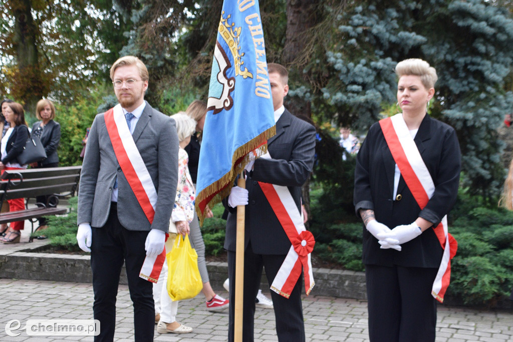 Uroczystość złożenia kwiatów na Grobie Nieznanego Żołnierza