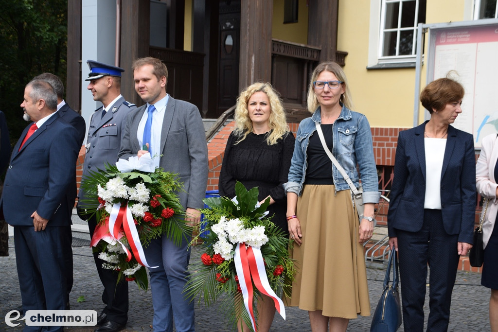 Uroczystość złożenia kwiatów na Grobie Nieznanego Żołnierza