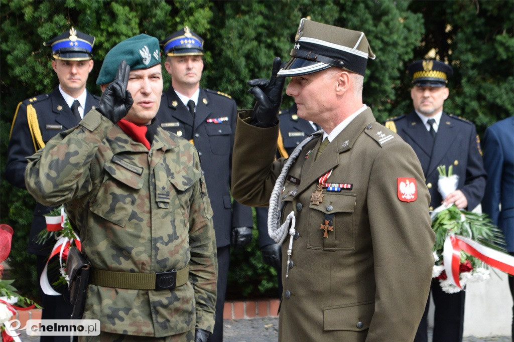 Uroczystość złożenia kwiatów na Grobie Nieznanego Żołnierza