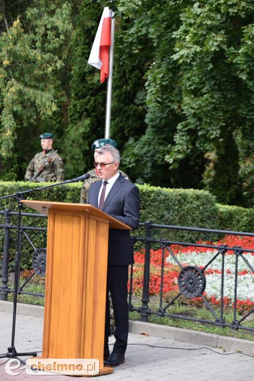 Uroczystość złożenia kwiatów na Grobie Nieznanego Żołnierza
