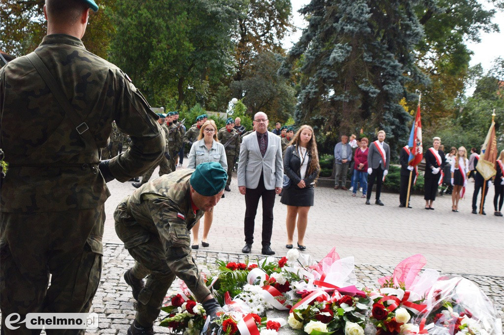 Uroczystość złożenia kwiatów na Grobie Nieznanego Żołnierza