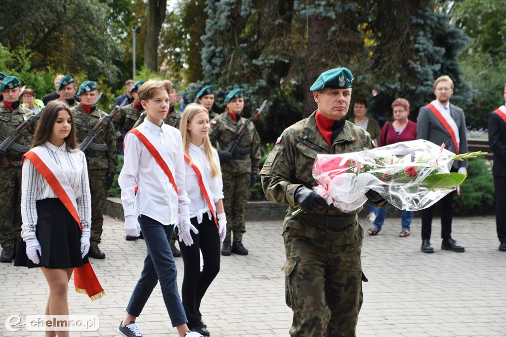 Uroczystość złożenia kwiatów na Grobie Nieznanego Żołnierza