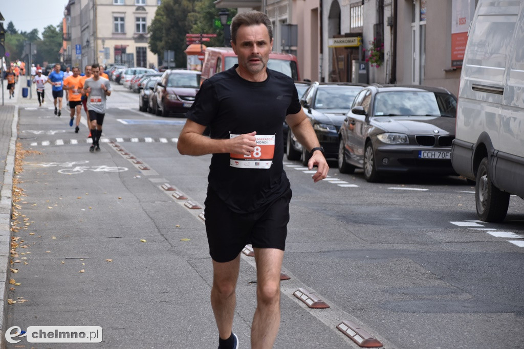 Rozpoczął się Półmaraton Mondi dla amatorów