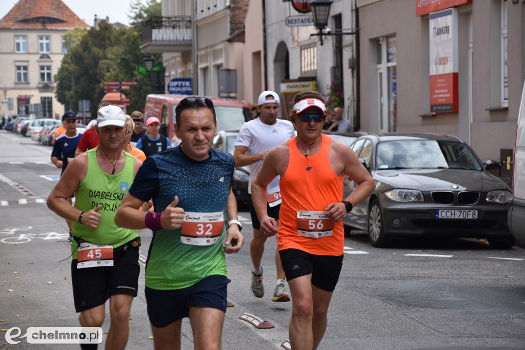 Rozpoczął się Półmaraton Mondi dla amatorów