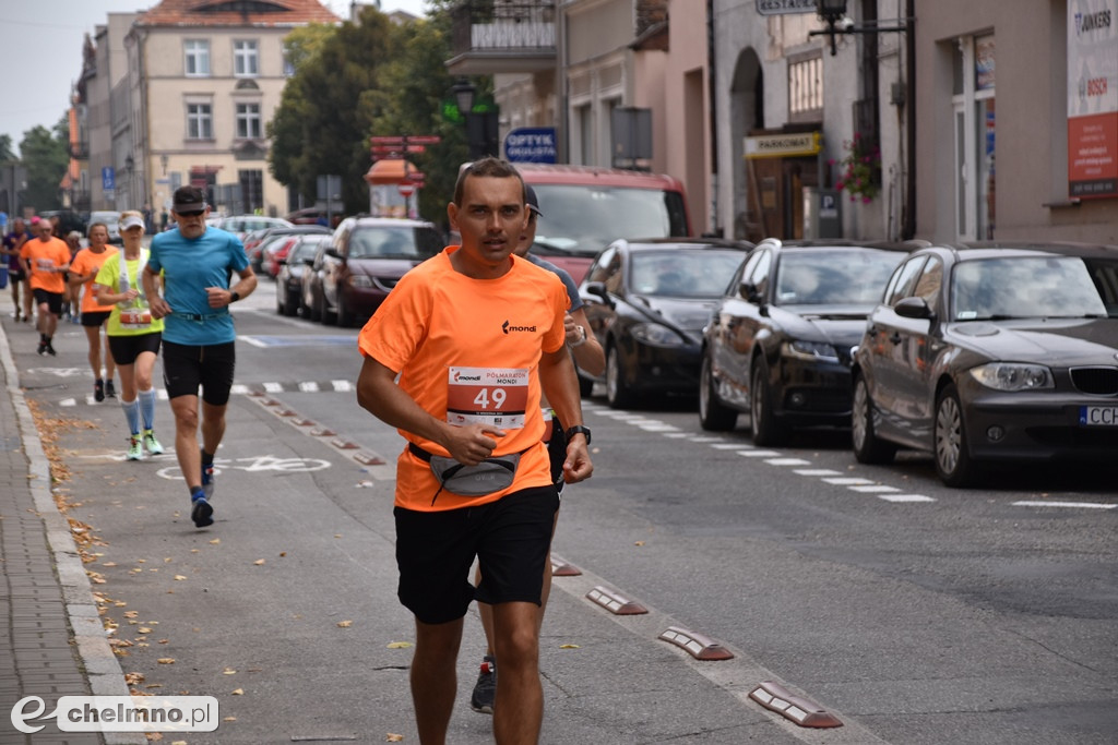 Rozpoczął się Półmaraton Mondi dla amatorów