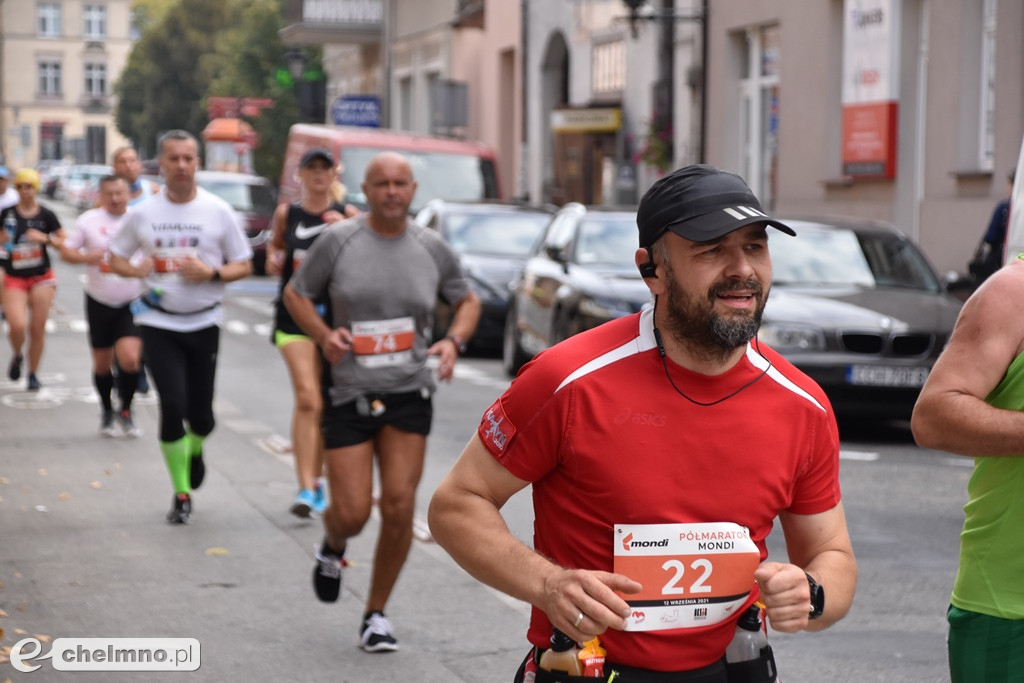 Rozpoczął się Półmaraton Mondi dla amatorów
