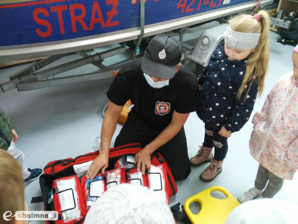 Spotkanie przedszkolaków ze strażakami