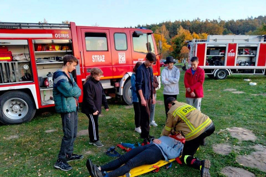 Druhowie przeprowadzili ćwiczenia nad Jeziorem Starogrodzkim