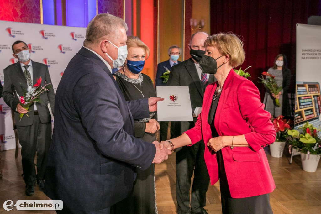 Lider edukacji: statuetka trafiła do Kruszwicy