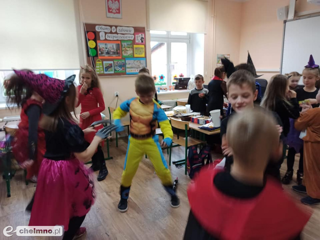 Zabawne Halloween w Dwójce