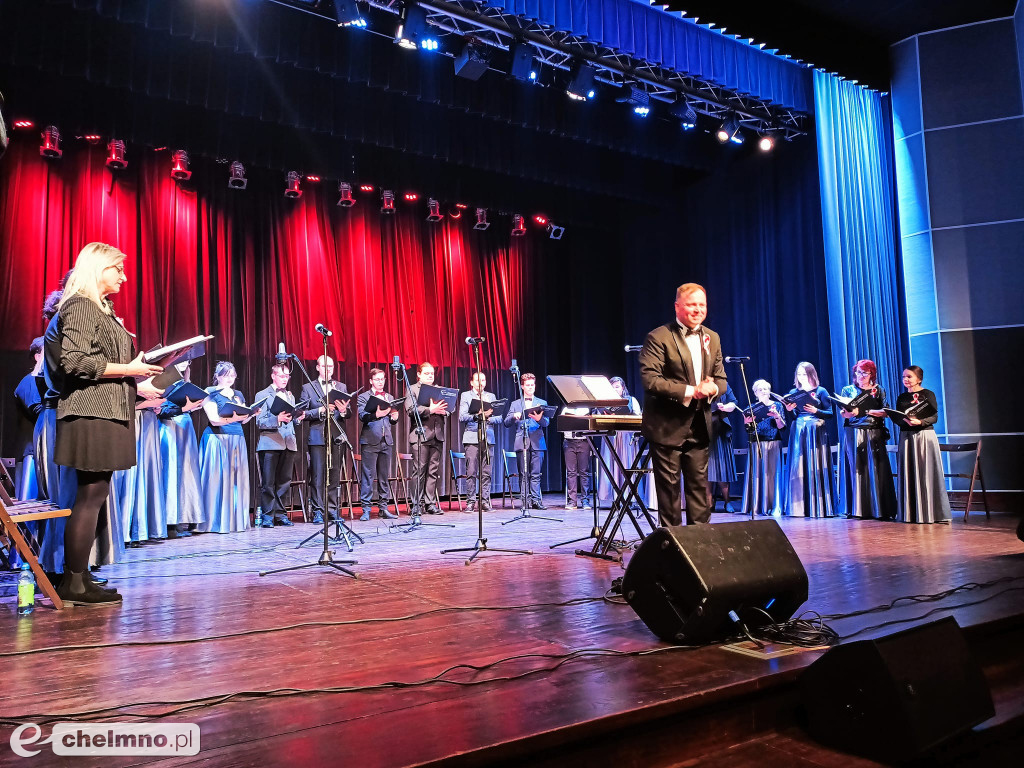 Patriotyczny koncert Collegium Cantorum w Rondzie