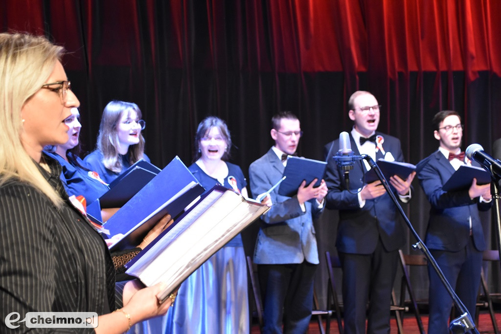 Patriotyczny koncert Collegium Cantorum w Rondzie