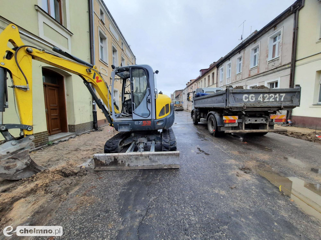 Trwają intensywne prace przy objeździe starego miasta