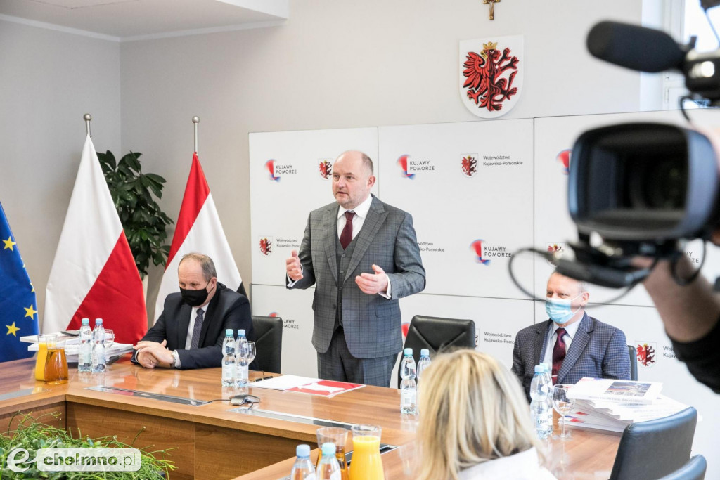 Trzy pięciolatki marszałka