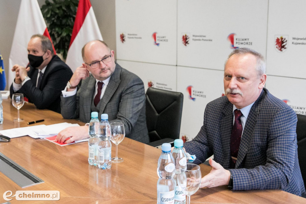Trzy pięciolatki marszałka