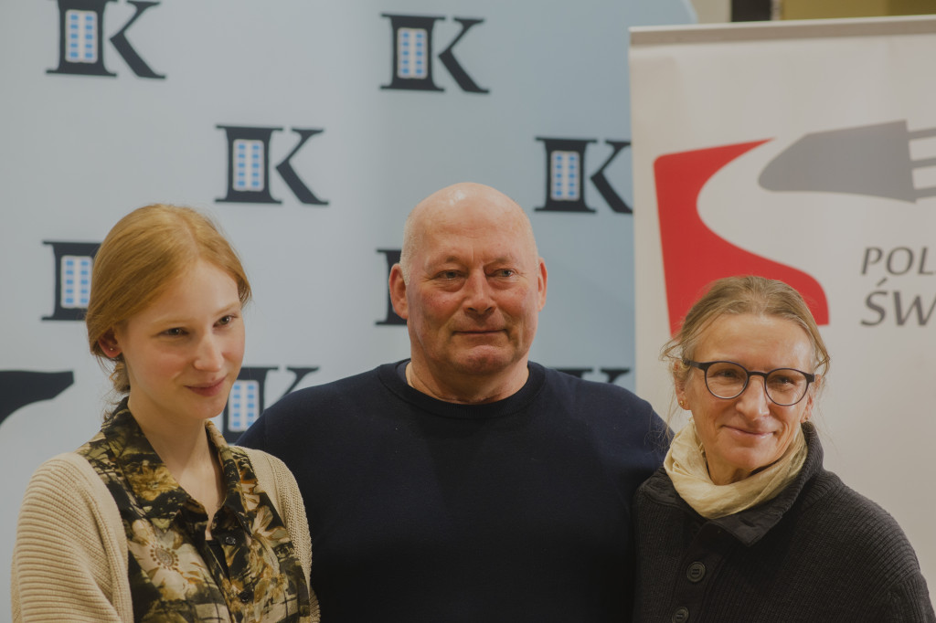 Żużlowe kino w Unisławiu