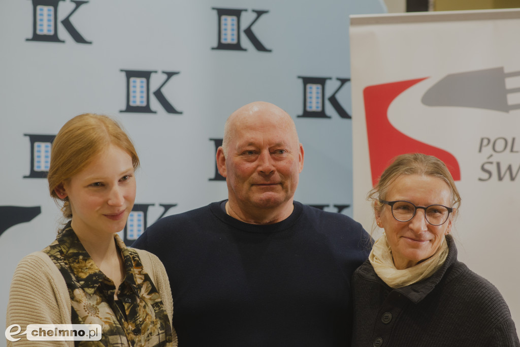 Żużlowe kino w Unisławiu