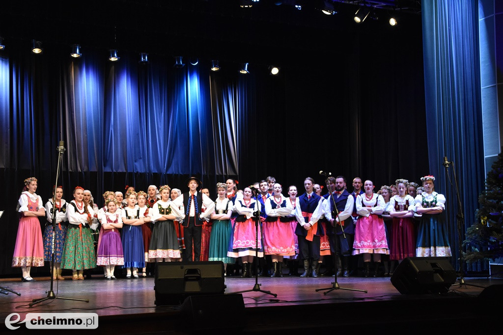 Piękny, świąteczny koncert ZPiT 