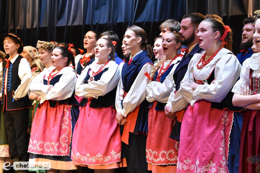 Piękny, świąteczny koncert ZPiT 