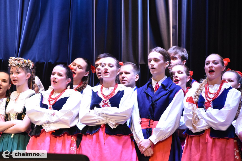 Piękny, świąteczny koncert ZPiT 