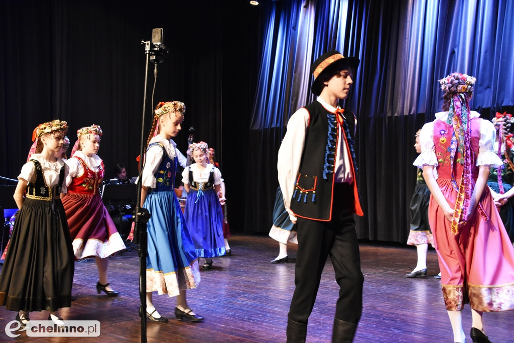 Piękny, świąteczny koncert ZPiT 
