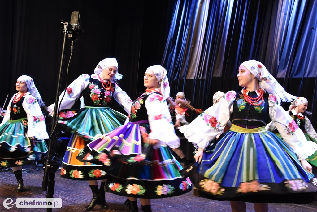Piękny, świąteczny koncert ZPiT 