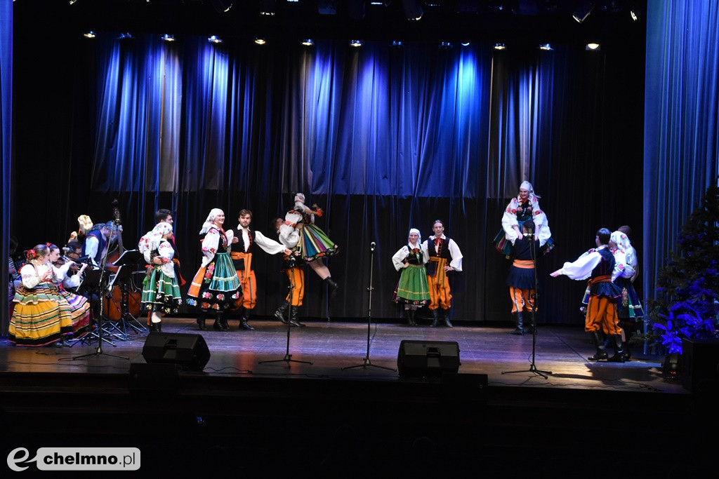 Piękny, świąteczny koncert ZPiT 