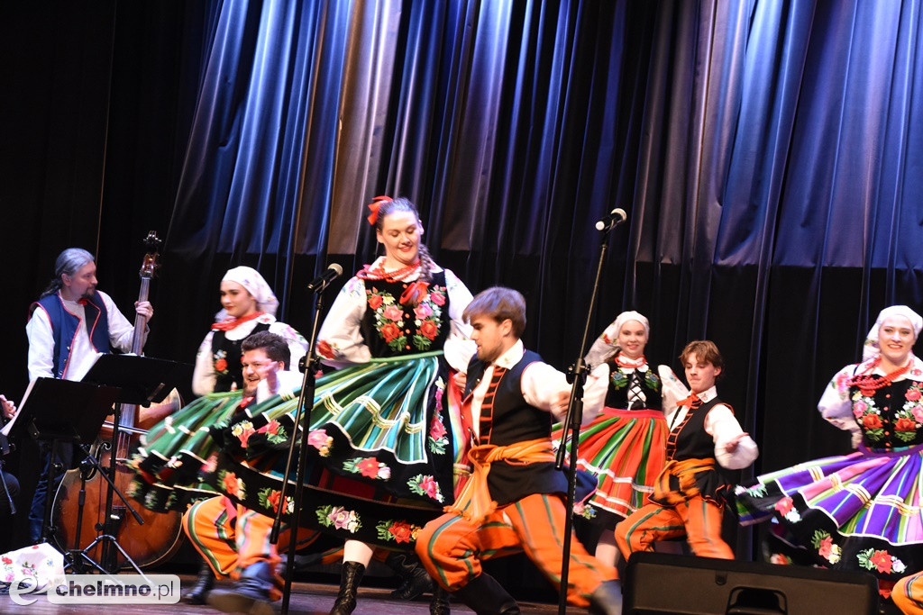 Piękny, świąteczny koncert ZPiT 