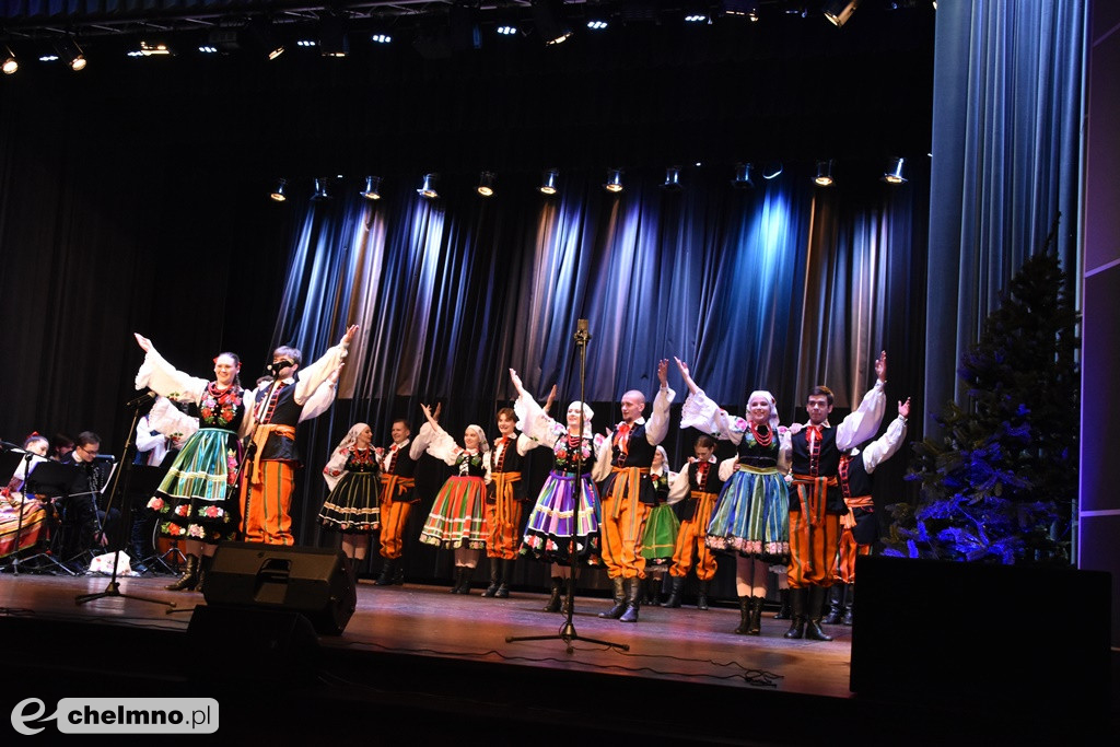 Piękny, świąteczny koncert ZPiT 