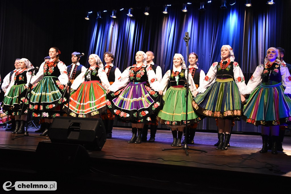 Piękny, świąteczny koncert ZPiT 