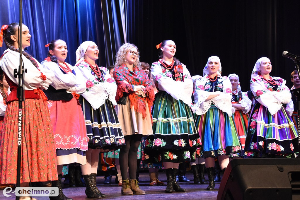 Piękny, świąteczny koncert ZPiT 