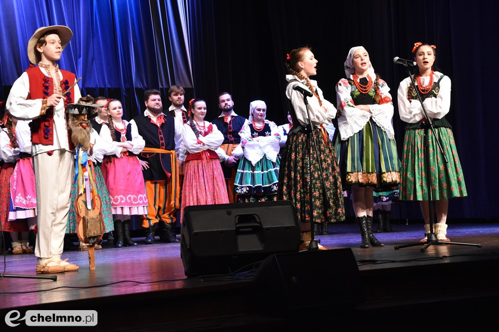 Piękny, świąteczny koncert ZPiT 