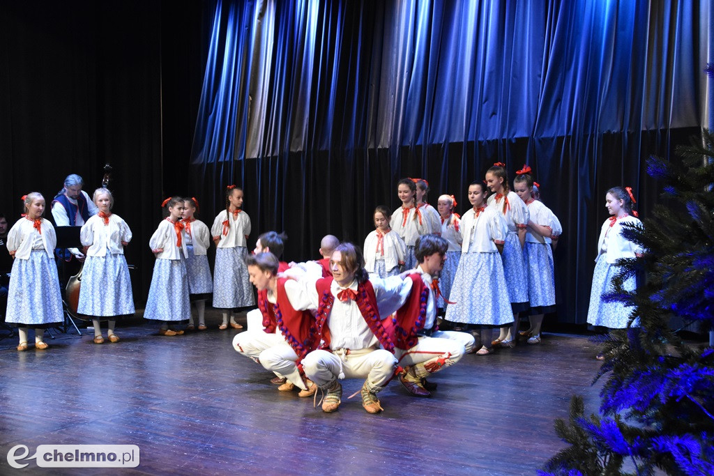 Piękny, świąteczny koncert ZPiT 