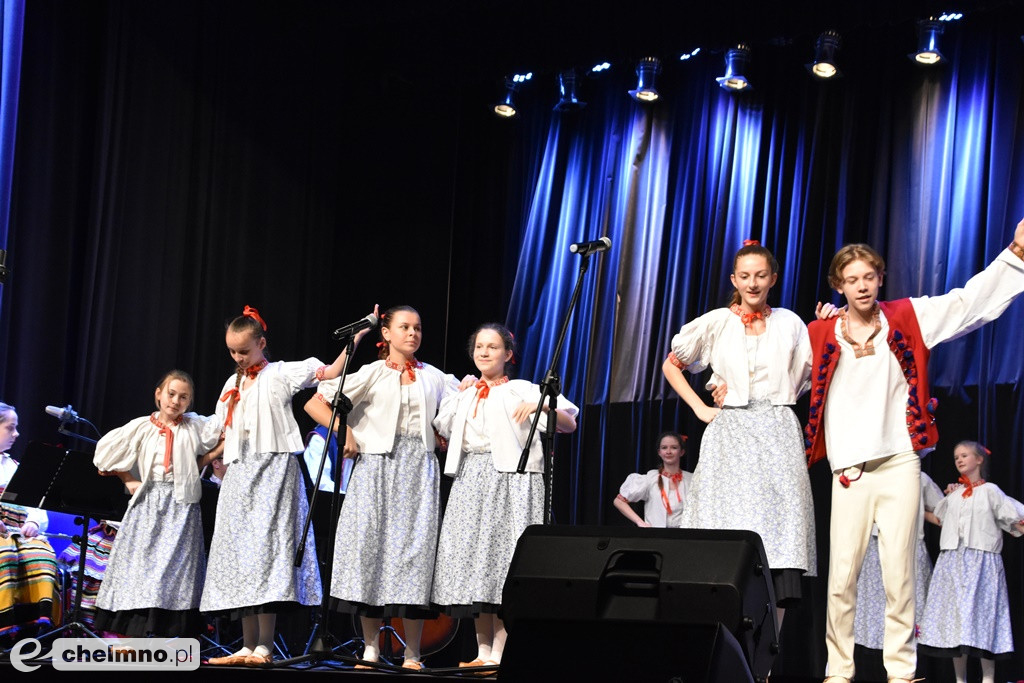 Piękny, świąteczny koncert ZPiT 