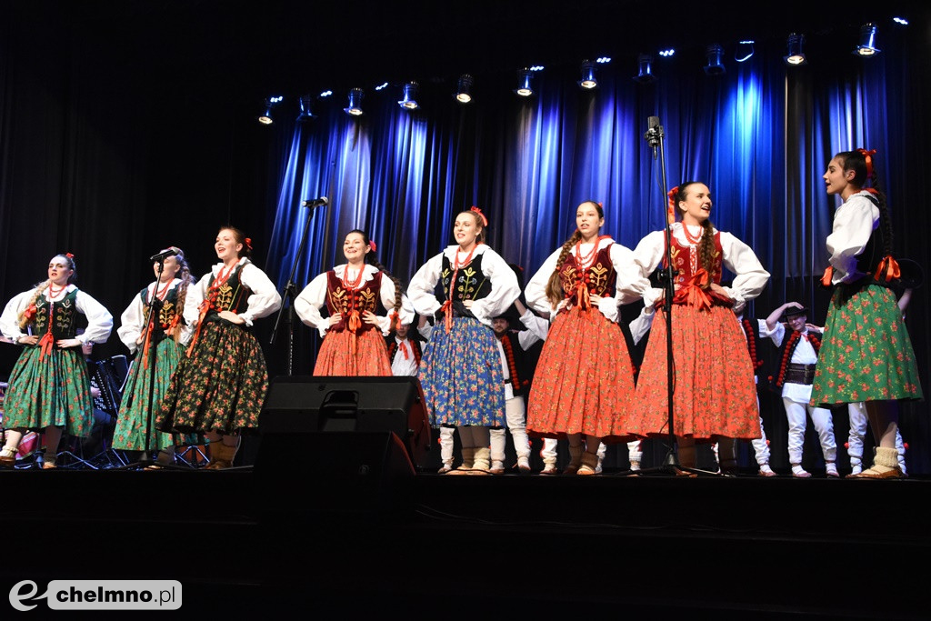 Piękny, świąteczny koncert ZPiT 