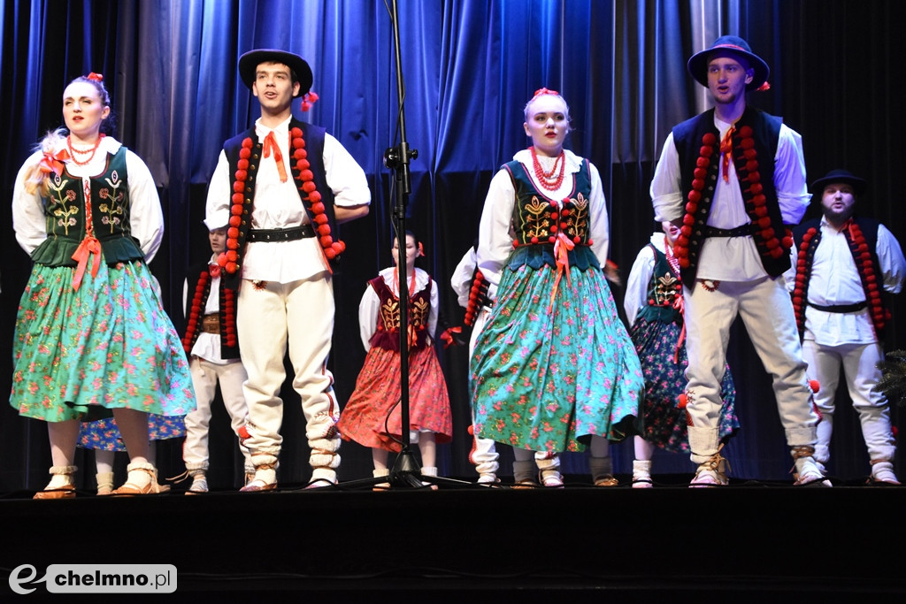 Piękny, świąteczny koncert ZPiT 