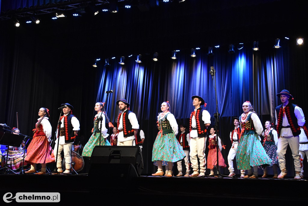 Piękny, świąteczny koncert ZPiT 