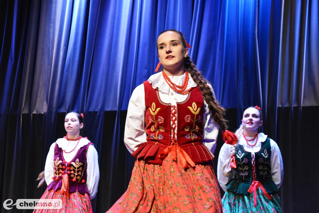 Piękny, świąteczny koncert ZPiT 