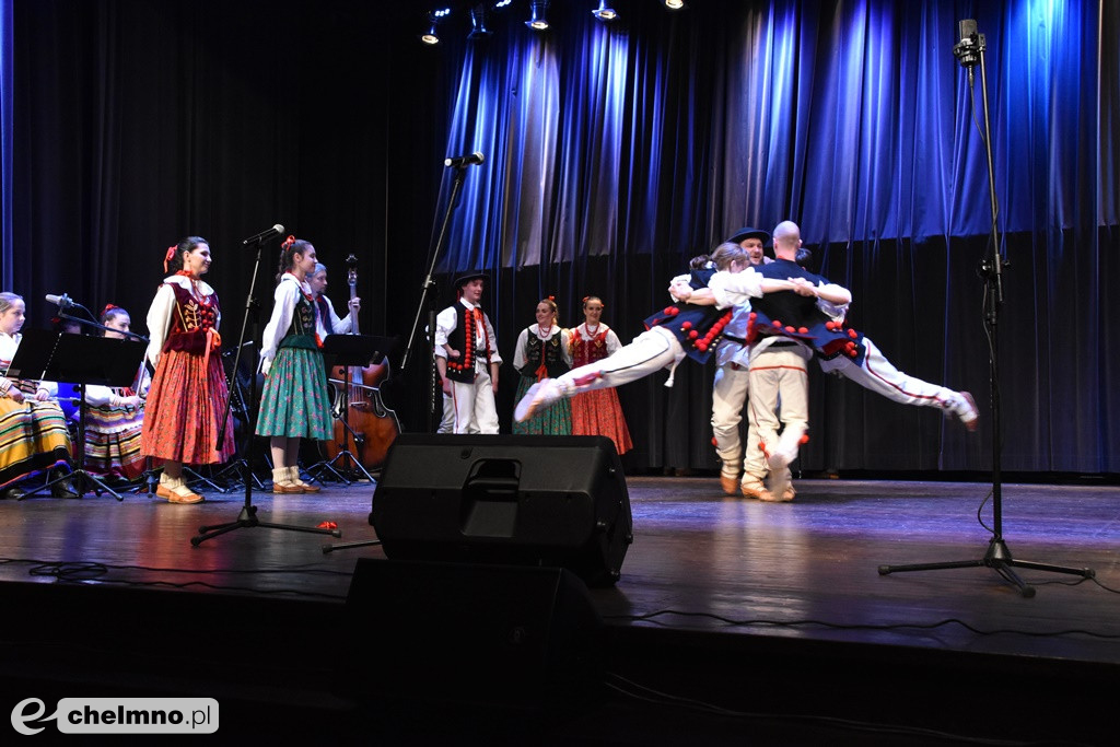 Piękny, świąteczny koncert ZPiT 
