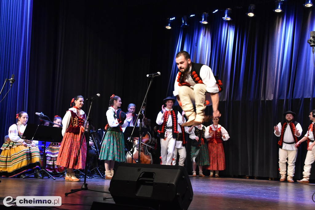Piękny, świąteczny koncert ZPiT 
