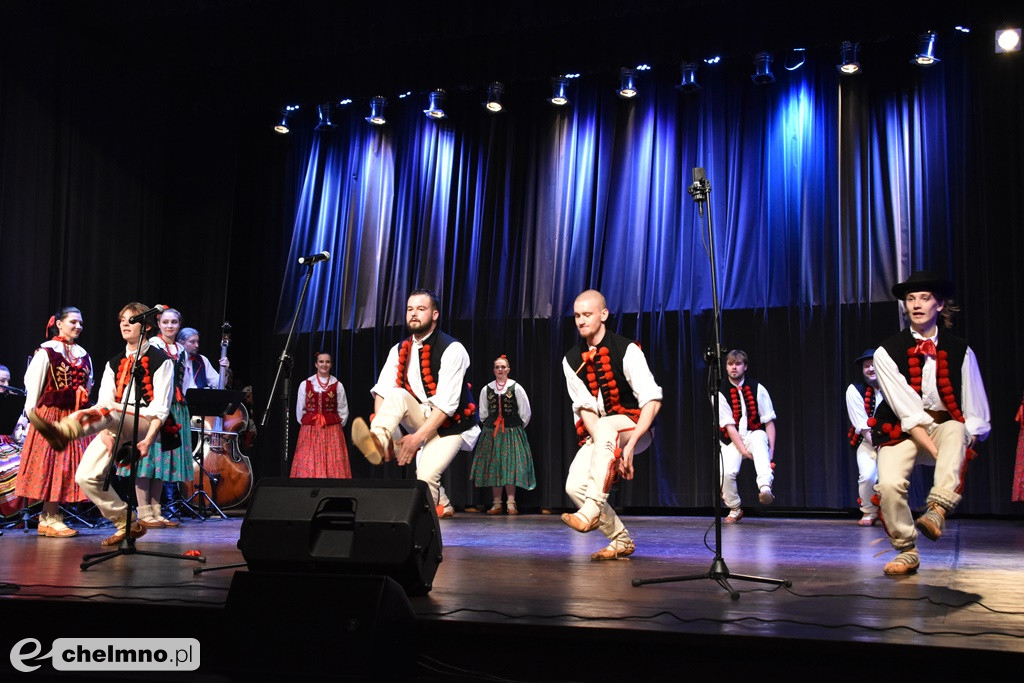 Piękny, świąteczny koncert ZPiT 