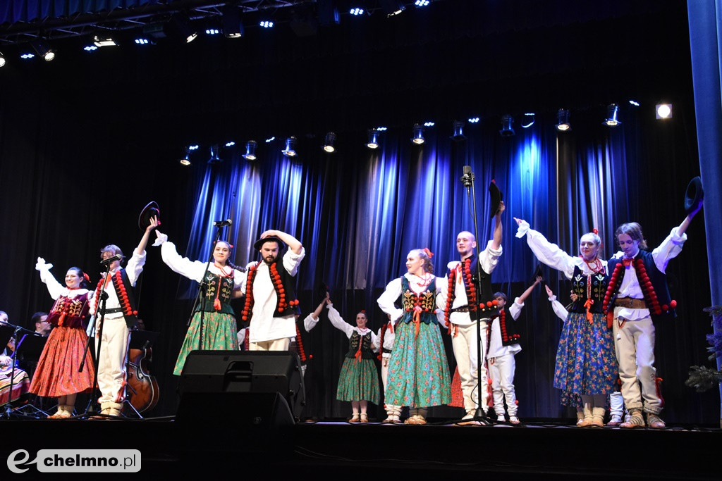 Piękny, świąteczny koncert ZPiT 