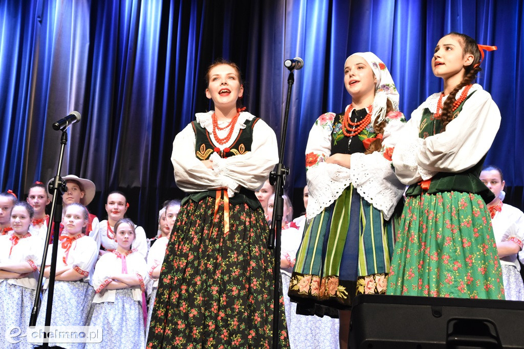 Piękny, świąteczny koncert ZPiT 
