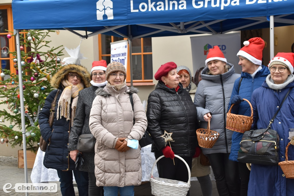 Radośnie, kolorowo i świątecznie na Grudziądzkiej