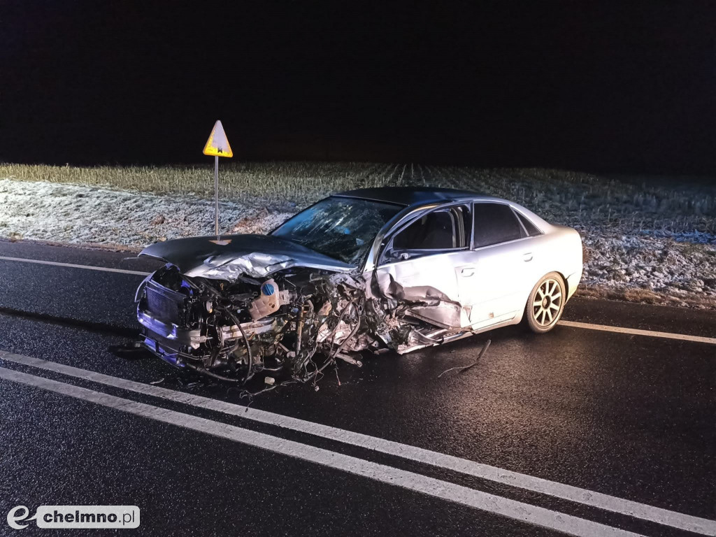 Kobieta uwięziona w aucie po wypadku na DK91
