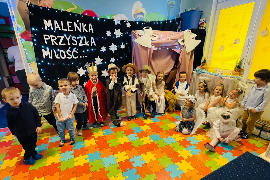 Przedszkole Calineczka życzy Merry Christmas!