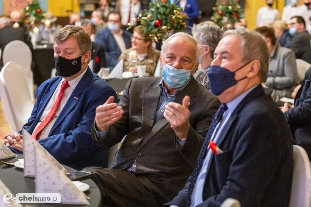 Pokoju w sercach, w rodzinach, w Ojczyźnie!