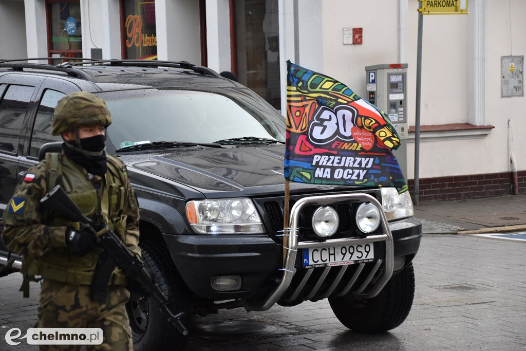 Tak było na paradzie aut i uczestników WOŚP